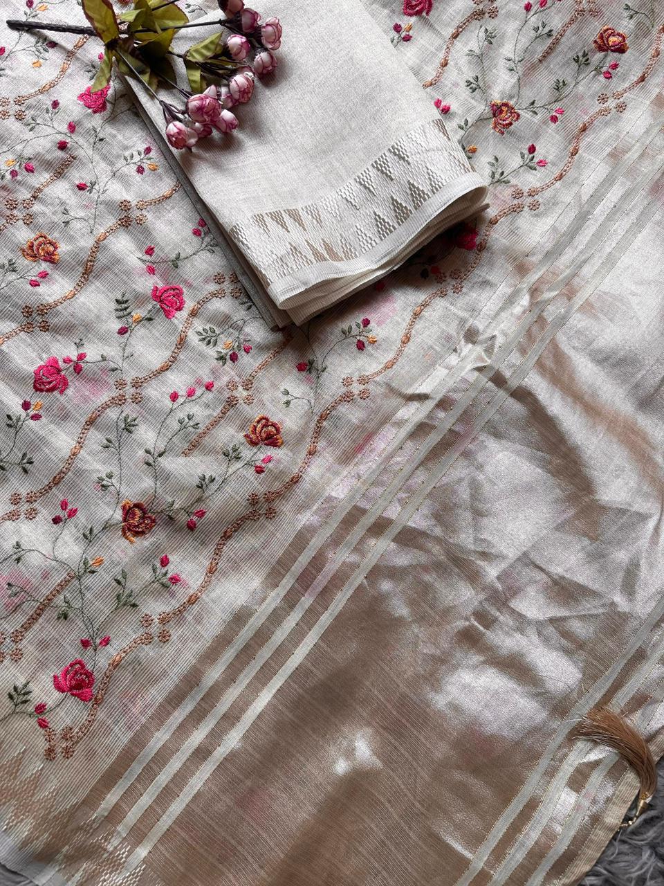 Varnisha Banarasi Tissue Silk Saree
